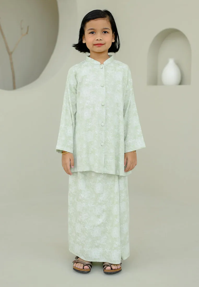 Aman Girl (Mint Green)