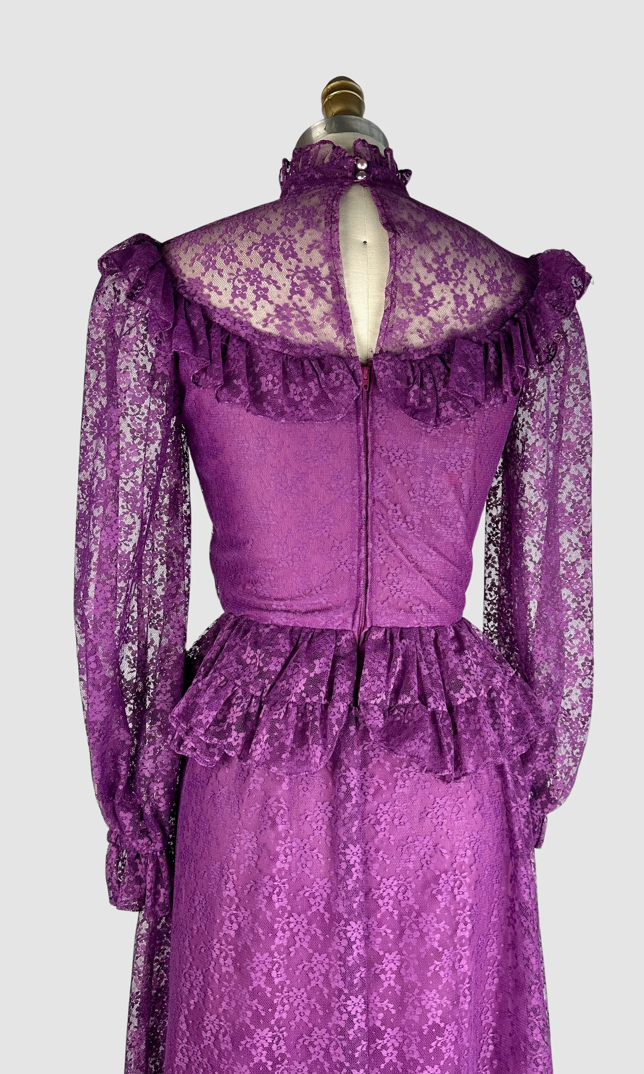 PRAIRIE TALE 70s Purple Chantilly Lace Granny  Dress  Small